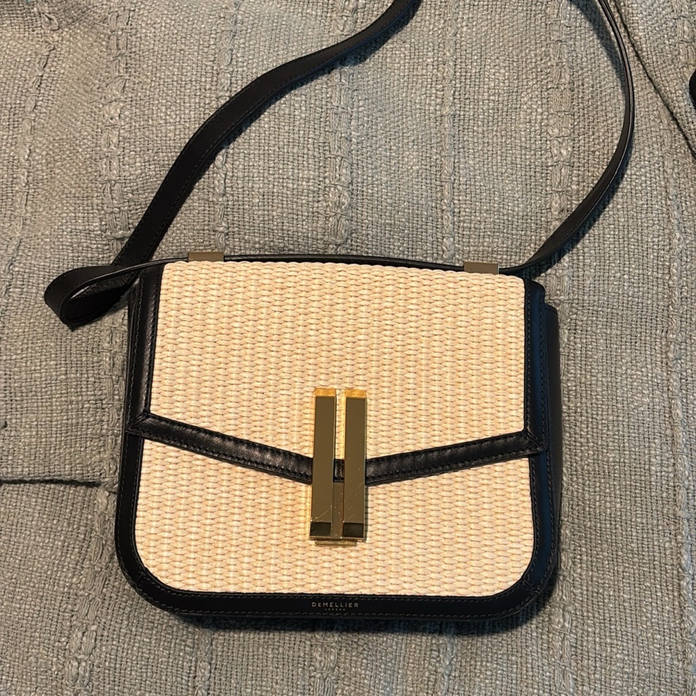 Like New Demellier Black Vancouver Bag - Picture 4 of 9